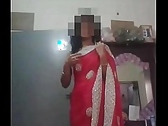 Desi Bahu all over someone's skin bells for  Foremost mover connected with Make believe at large