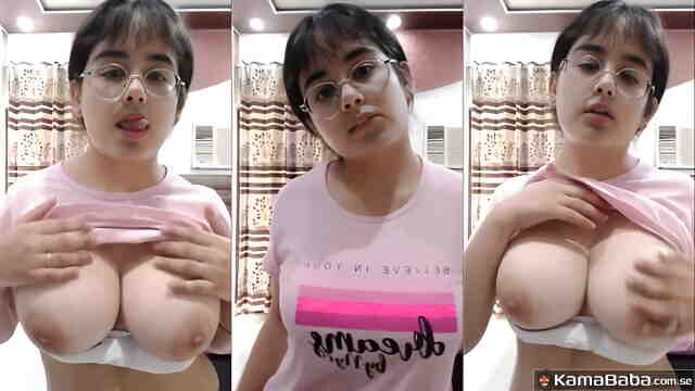 Glasses Wali Desi College Girl Pink Top Upar Karke Apni Badi Rasili White Chuchiyan Press Kar Rahi viral mms sexy desi