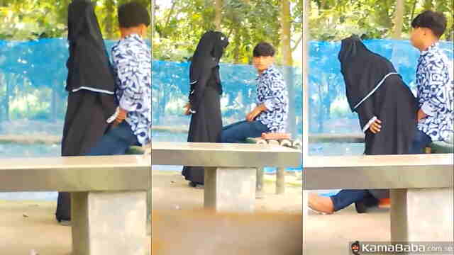 Park Bench Par Black Hijab Mein College Girl Apne Yaar Ke Saath Risky Public Chudai viral mms sex